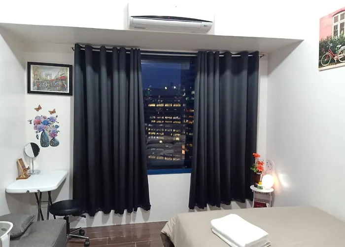 Marivic's Place At Air Residences Makati Manille