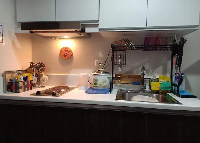 Marivic's Place At Air Residences Makati Manille