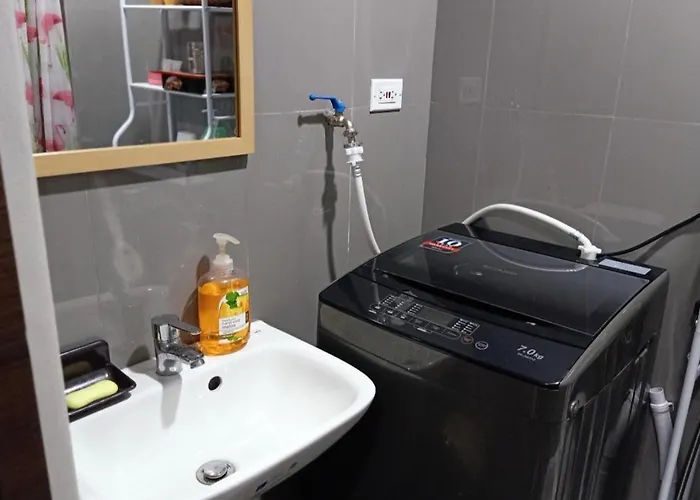 Marivic's Place At Air Residences Makati Manille